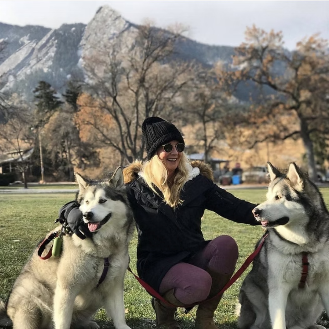 Paws & Claws Pet Sitting and Dog Walking